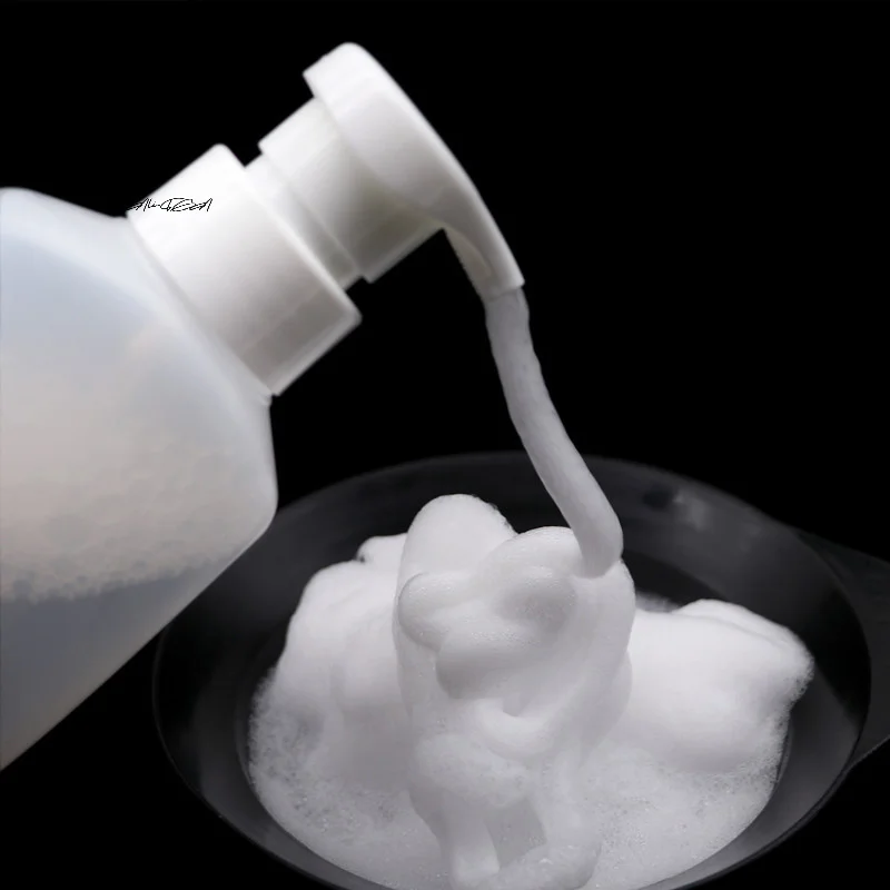 180ml Pomp Schuimende Fles Zeepdispenser Schuim Shampoo Lotion Schuim Maker Knijpfles voor Bad En Schoonheid