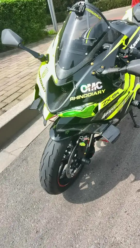 ZX6R 2024 カーボンファイバー製オートバイ ネイキッド