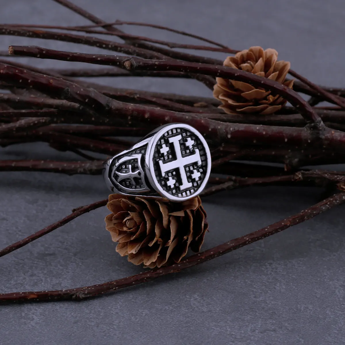 316L Stainless Steel Vintage Religious Jerusalem Cross Rings Men\'s Fashion Hip Hop Biker Rings Religious Jewelry Wooden Box