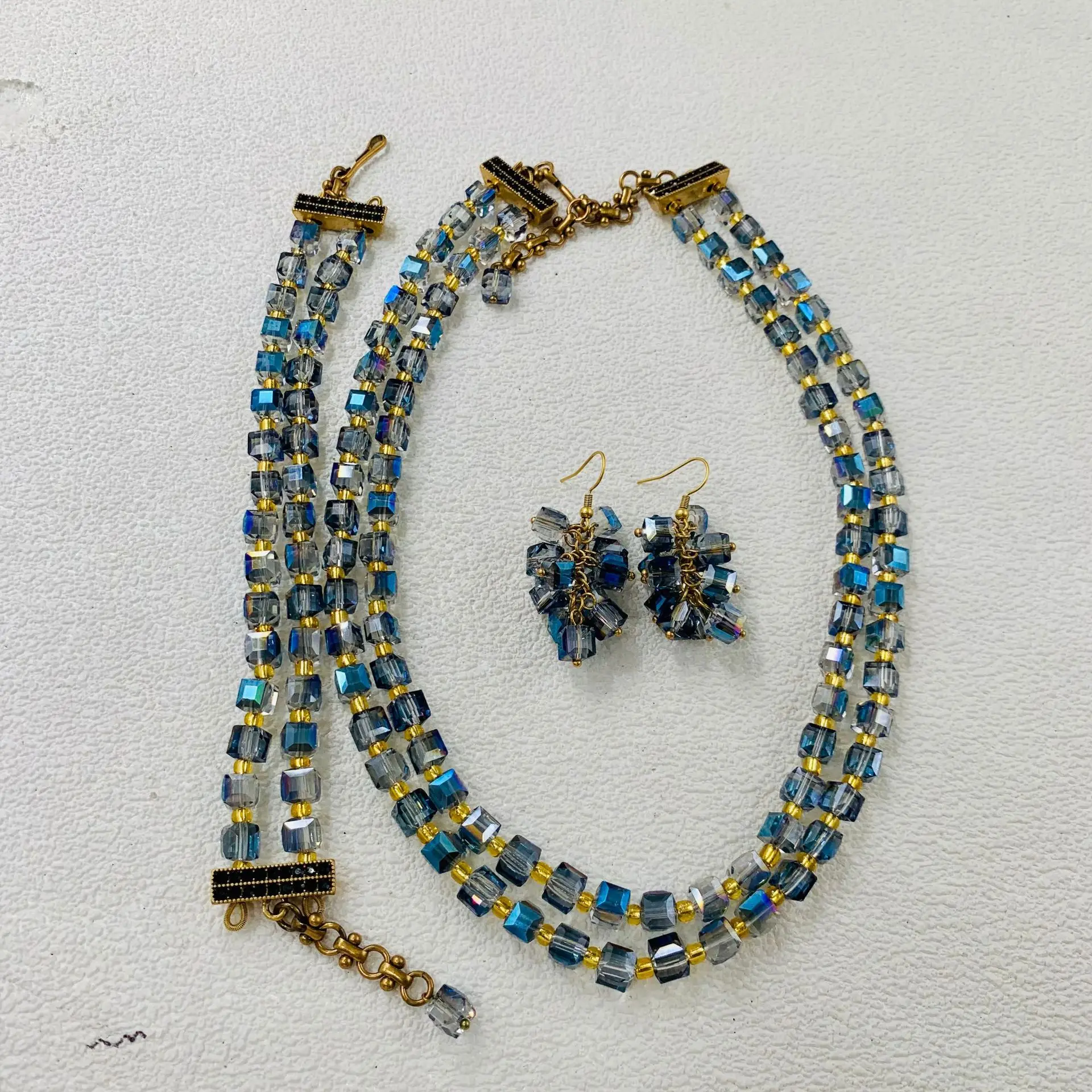

New Vintage Crystal Glass Beads Two Layered Necklace Earring Bracelet Three-Piece Suit Woman Jewelry Set Fashion Accessories