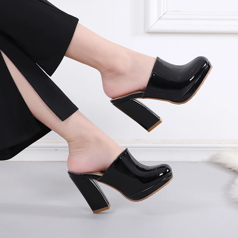 2021 Summer Fish Spout High Heel Flyer Slipper with Block Heel Patent Leather Size Slipper Wedge Heel Sandal for Women