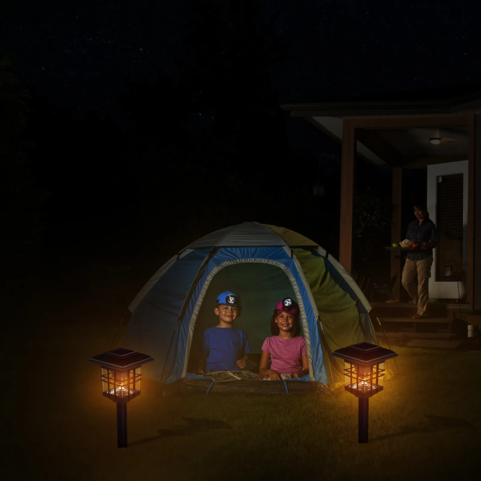 Outdoor Solar LED Lamp Solar Column Headlight Waterproof Decorative Lawn Lamp for Patio Yard Garden Classical Street Light