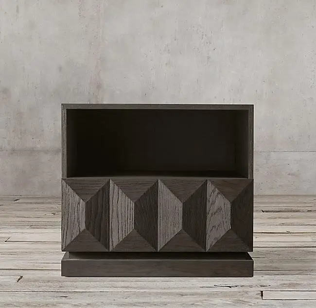 

Неоклассическая мебель, скандинавская современная резная прикроватная тумбочка, оригинальный одинарный край из массива дерева, несколько итальянских простых легких роскошных изделий.