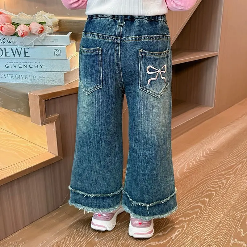 Baby Girls Jeans Children's Spring and Autumn New Style With Stickers Frayed Edges Embroidered Straight Leg Jeans