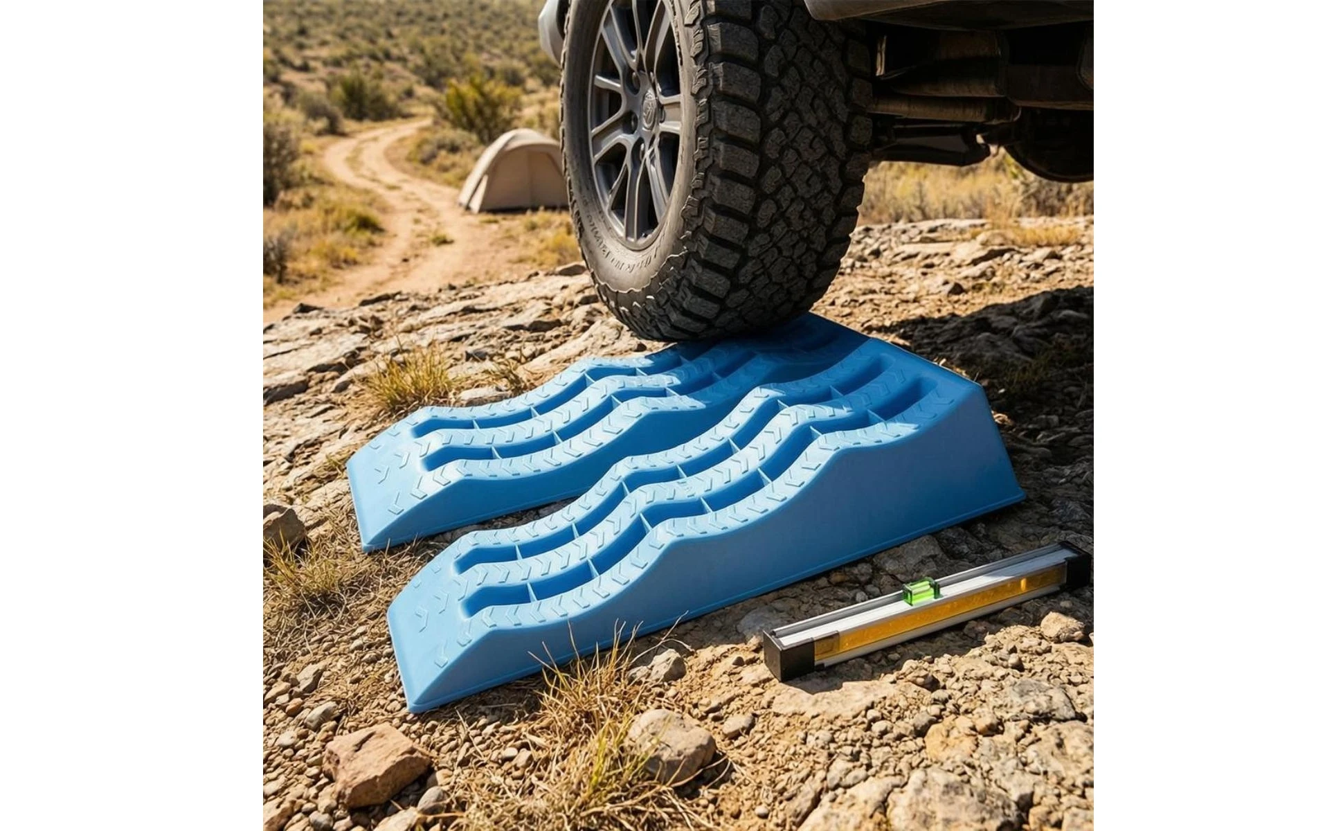 2 Pieces RV Wheel Chock Ramp High Strength PP Recreational Vehicle Tire Leveling Ramp RV Leveling Block Stable Parking Vehicle