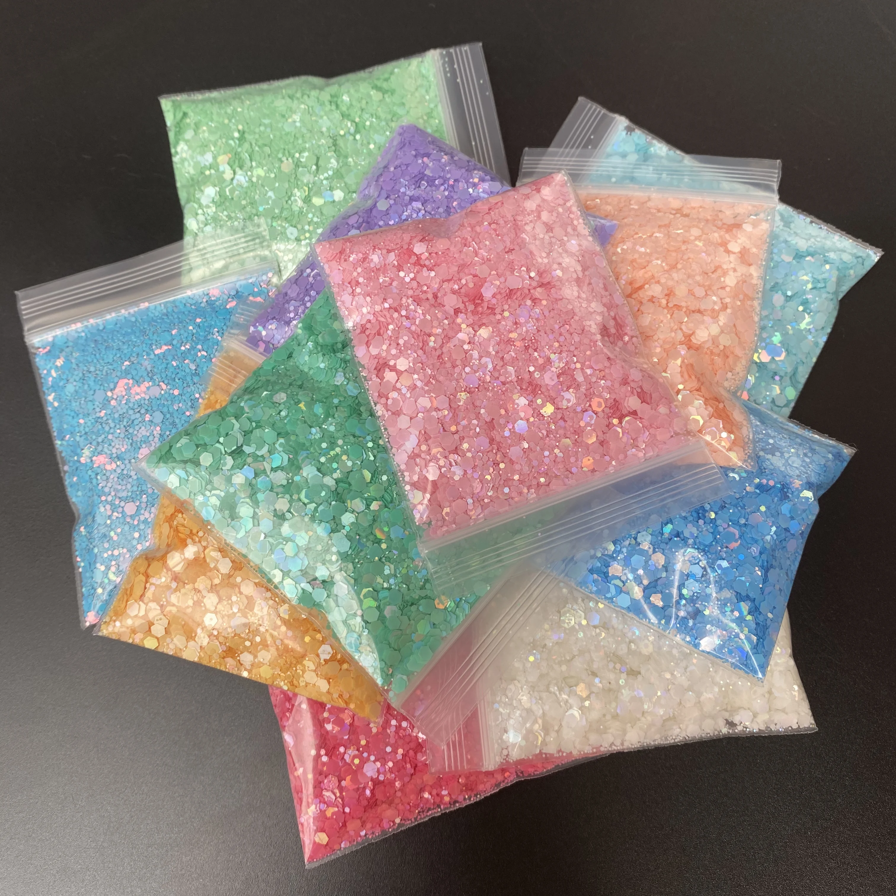 50 gr/beutel Sechseck holo graphische gemischte Nagel Glitter Pailletten Regenbogen Chunky Craft Glitter für Becher