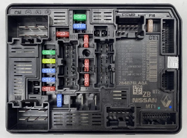 Suitable for 14th generation fuse box relay power supply box ipdm dielectric module computer board auto parts