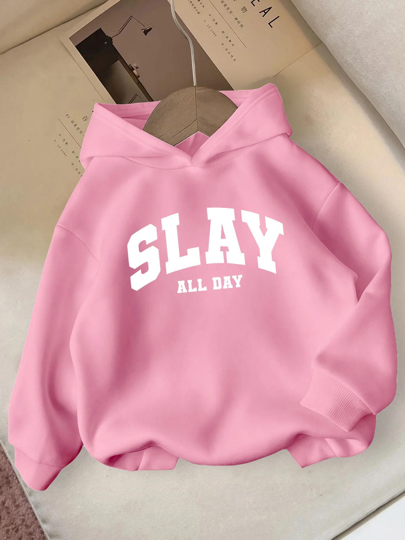 

Толстовка с капюшоном SLAY ALL DAY, повседневный зимний пуловер с длинными рукавами и смелыми надписями, зимняя одежда для девочек, удобная посадка