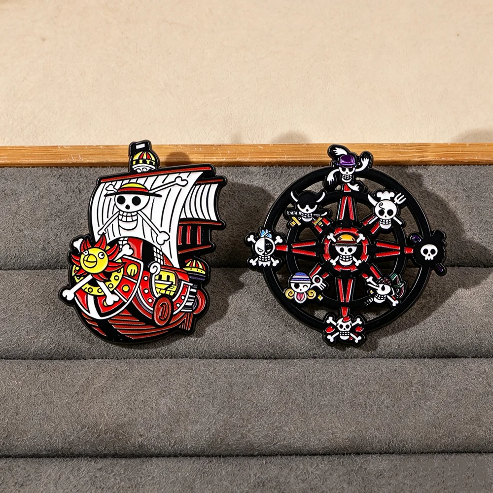 2Pcs One Piece Brooch Anime Cartoon Monkey D. Luffy Skull Backpack Clothing Accessories Alloy Enamel Lapel Pins Brooches Badge