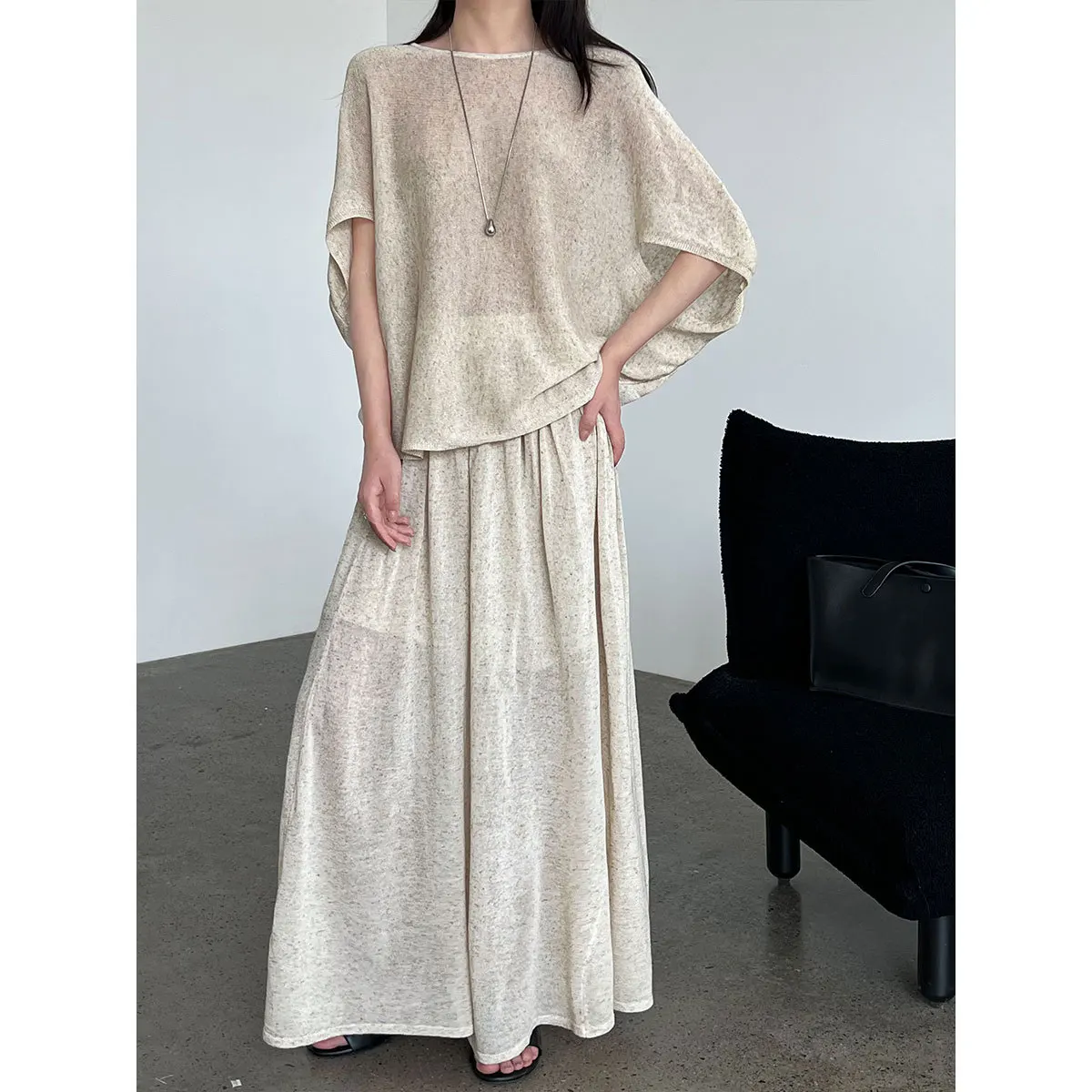

Linen fashion set with women's bat sleeve top and pleated A-line skirt, two piece set, casual and loose temperament