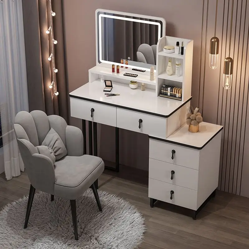 

Light luxury dresser, master bedroom, Nordic simple and modern, extended dressing table, high-end lamp, mirror table