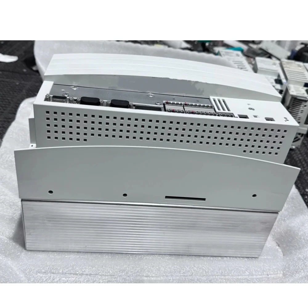 Brand New Genuine Product Fast Dispatch Servo Drive Servo Module Frequency Converter EVF9333-EV EVS9330-ES EVS9325-ES