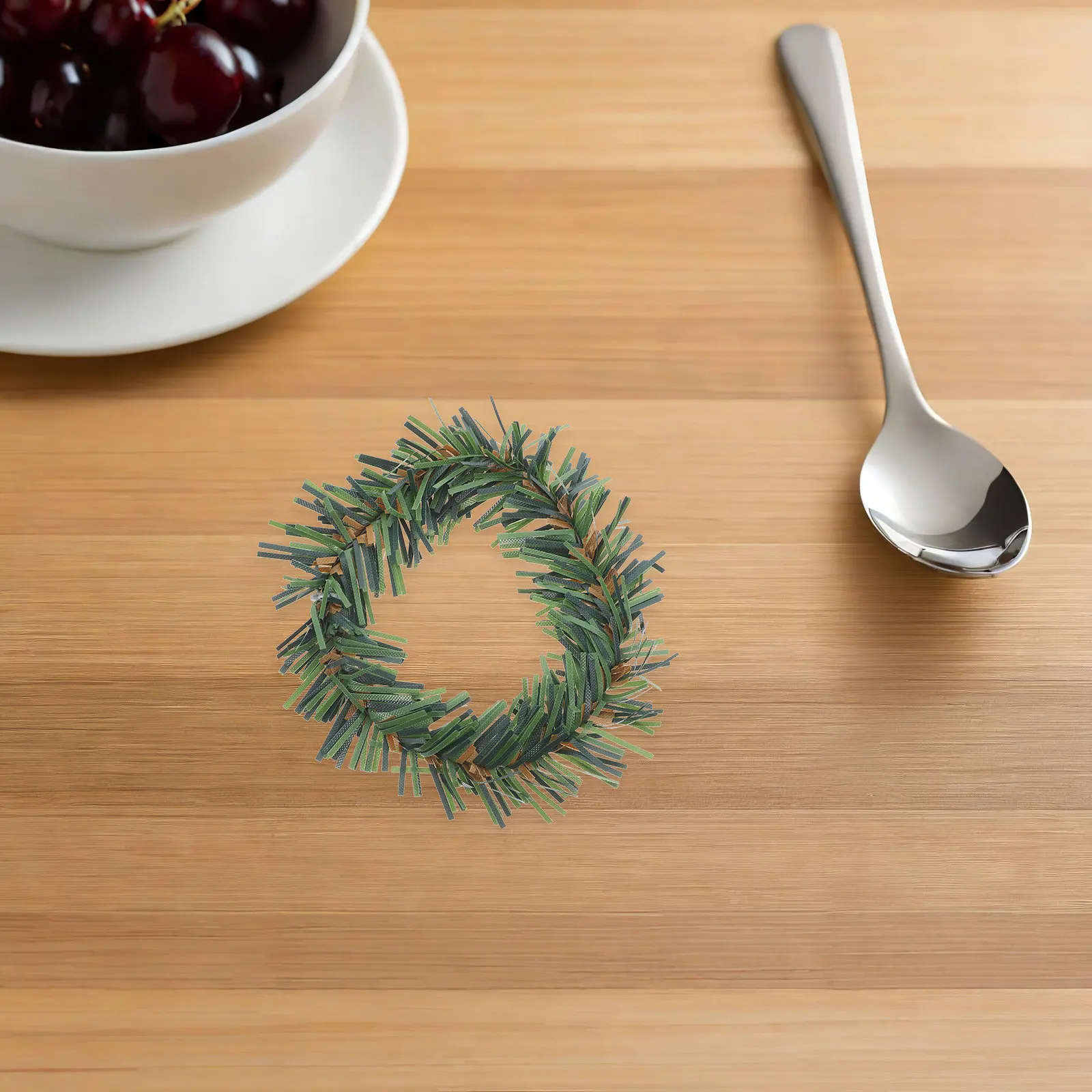 24Pcs Small Christmas Wreath Napkin Rings Artificial Greenery Garland Holiday Dining Table Decor Farmhouse Napkin Holder