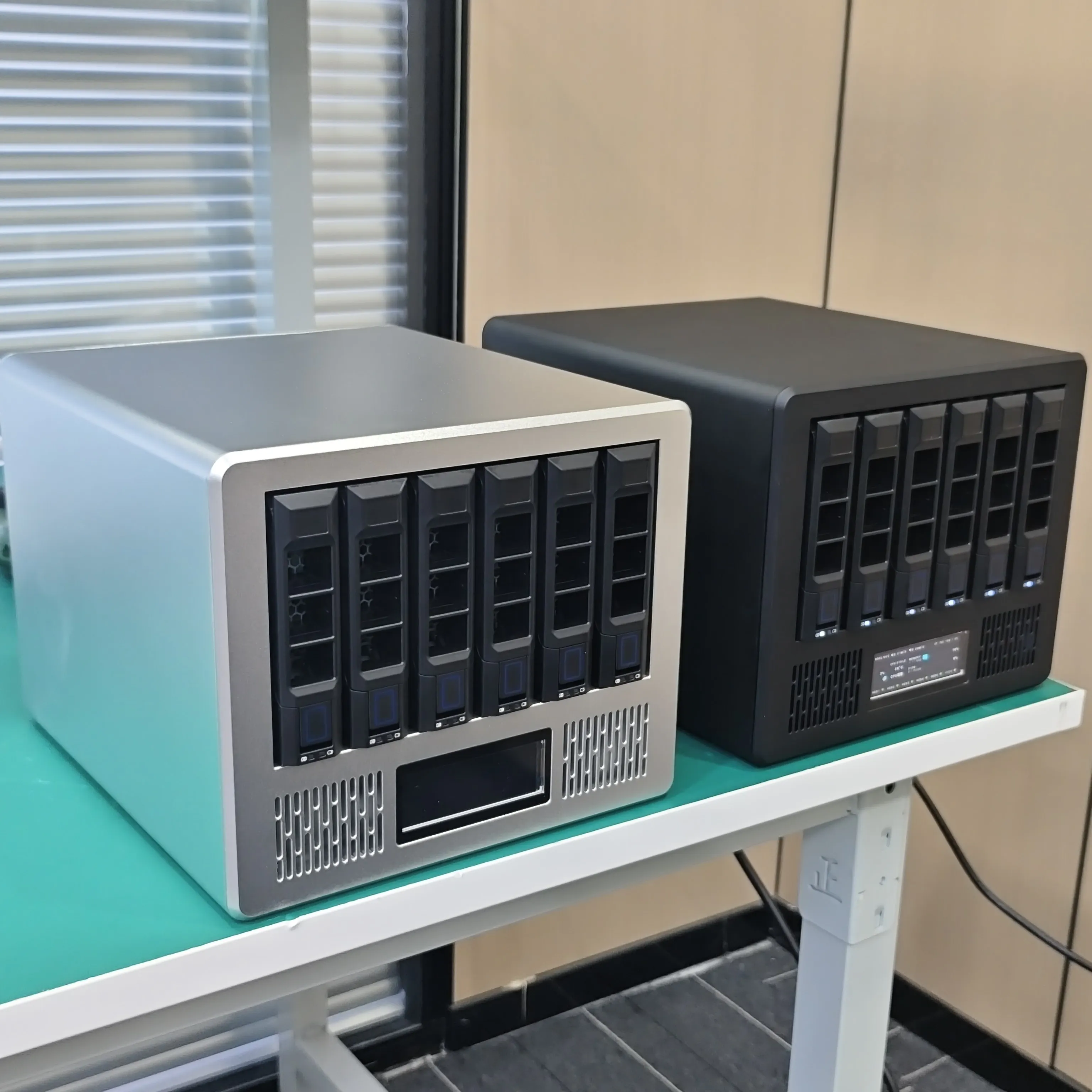 True 6 NAS Case 6 Bay Hot Swap Mini ITX Aluminum Chassis SATA Backplane 3.5 2.5 HDD SSD Storage Server Case