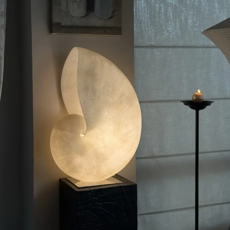Medieval wabi-sabi wind conch floor lamp, villa hall, living room, sofa side, bedroom table lamp