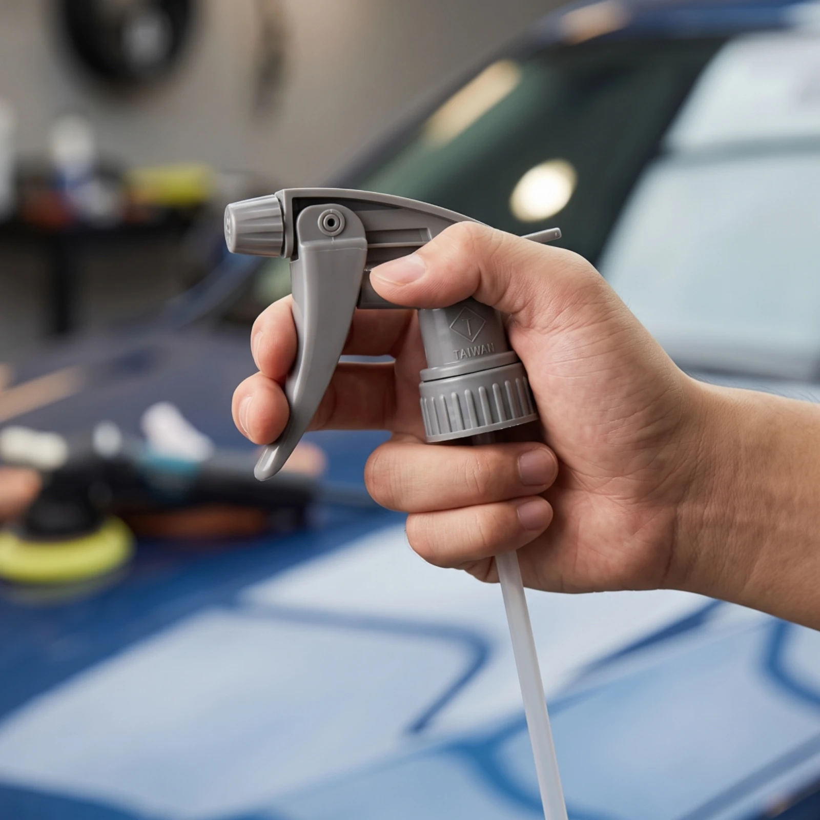Trigger Spray Head Lightweight Trigger Sprayer Head Sprayer with Suction Tube Tube Compact for Car Detailers, Detailing