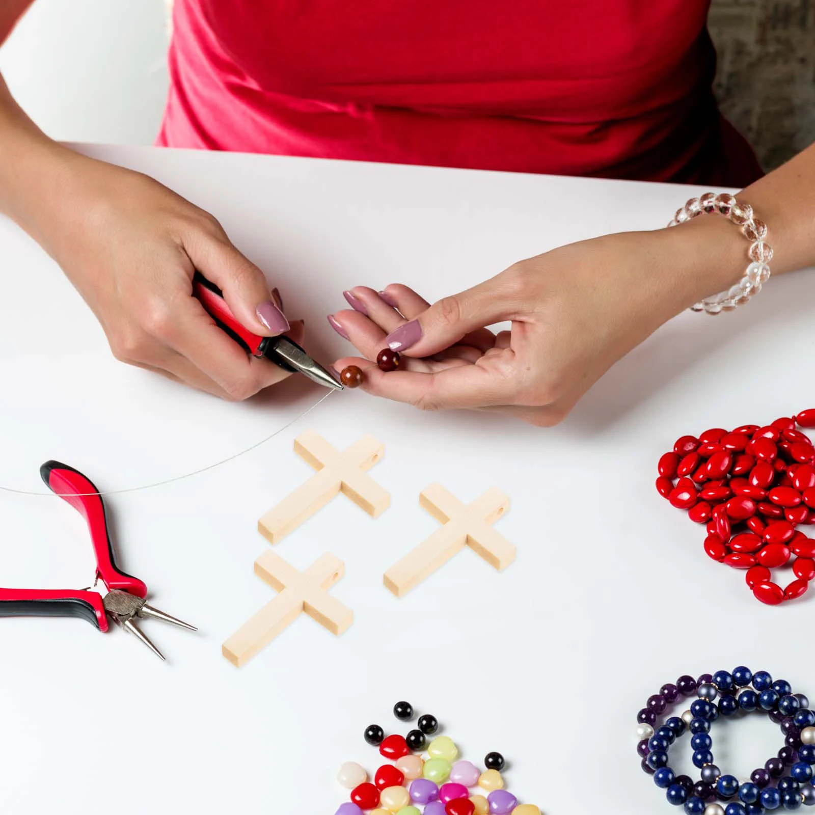 

50pcs Wooden Cross Crafts Durable Wood Small Crosses Keychain Pendant Blank Charms Miniature Cross Diy Jewelry Making Beads