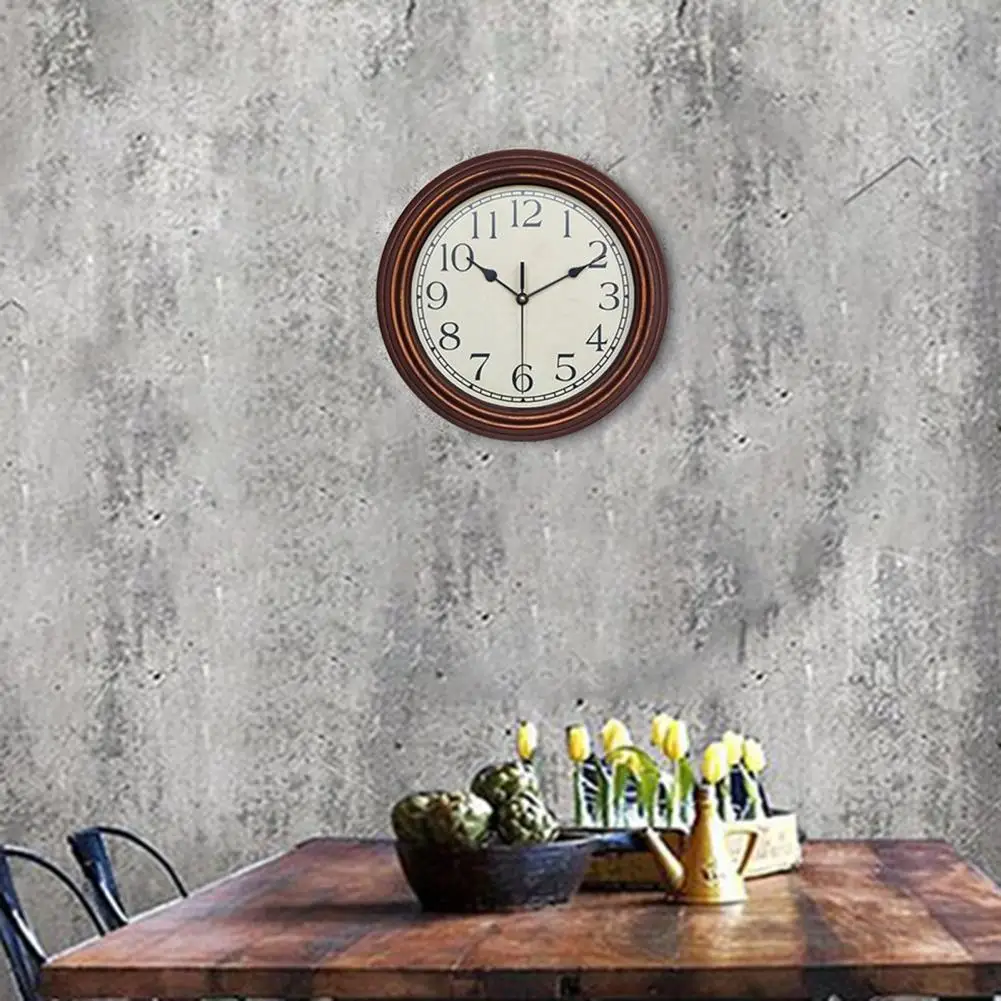 Battery Operated Hanging Clock Vintage Silent Wall Clock Battery Operated Non-ticking Hanging Clock Rustic Retro for Room
