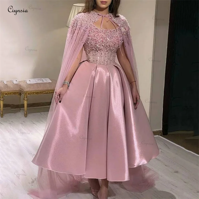 Ciynsia-Robe de soirée trapèze courte rose pour femme, mancherons, corsage perlé, fête formelle, robes de Rhde luxe avec cape, quoi que ce soit, arabe