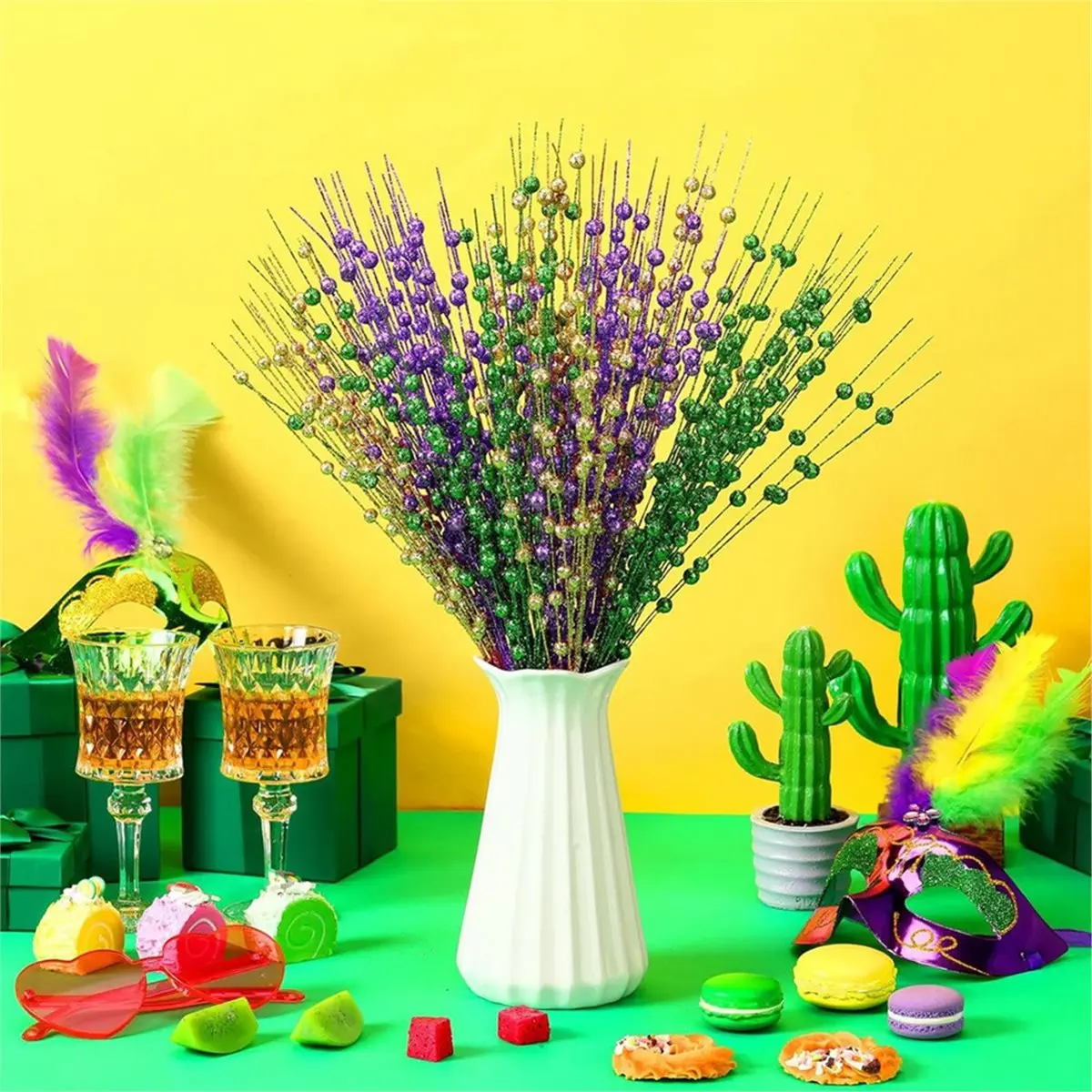 【AT48】 NEW 18 Pcs Mardi Gras Decoration Mardi Gras Floral Picks Tree Decorations 17 Inch Carnaval Glitter Berry Stems
