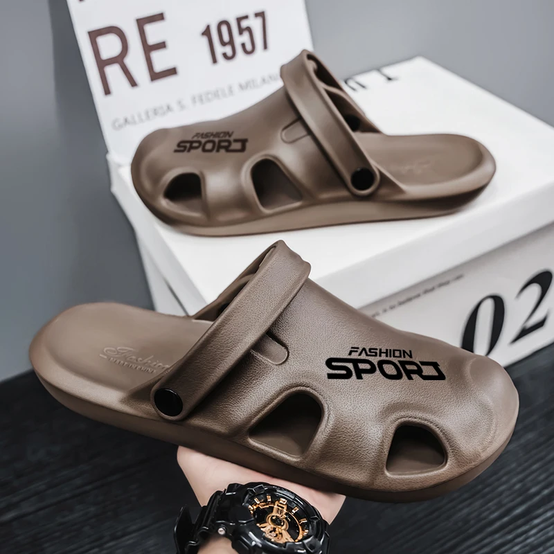 

Outdoor Men's Sandals Lightweight Slip on Slippers Non Slip Beach Shoes Breathable Garden Shoes Fashion Comfortable Casual Shoes
