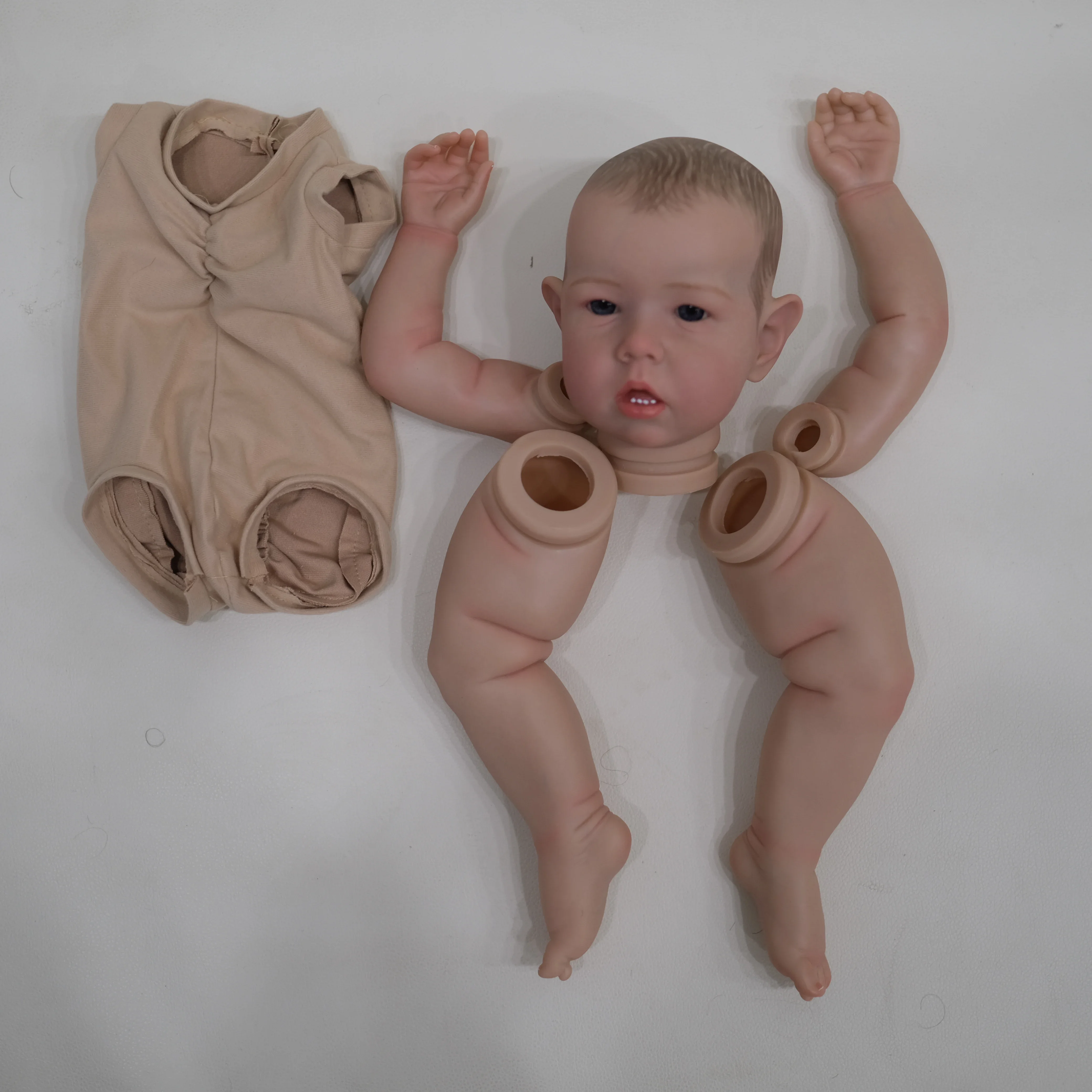 DLS 19인치 리본돌 키트 리암 페인팅된 인형 키트 미완성 인형 부품 손으로 그린 머리카락 포함