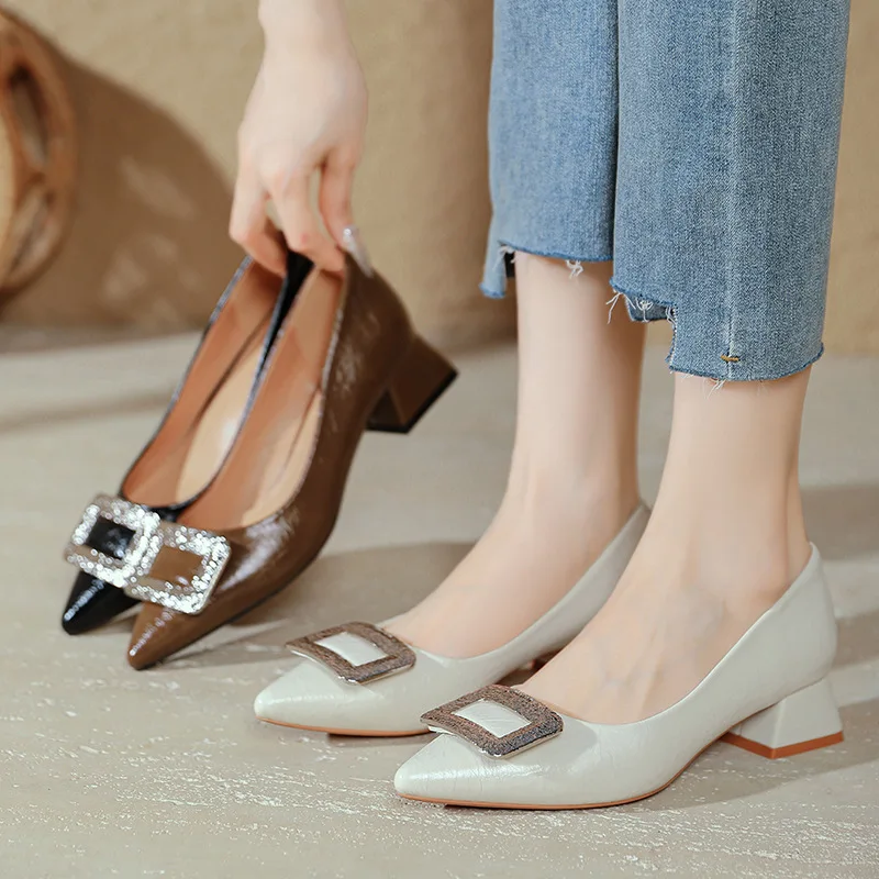 

Туфли женские на плоской подошве, мягкие повседневные женские кроссовки на низком каблуке с неглубоким носком, модельные туфли с острым носком, большие размеры, удобные летние