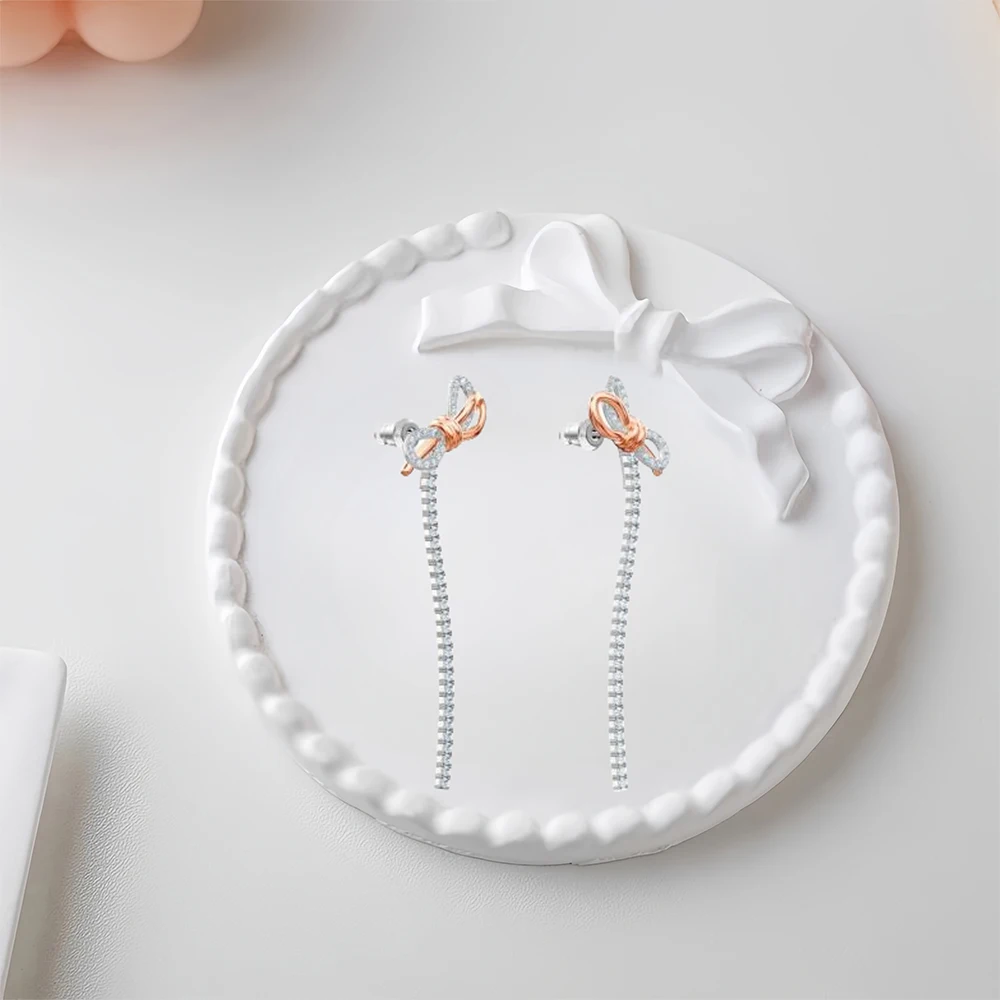

2025 Hot Selling Brand Women's Earrings Simple, Fashionable, Luxurious Jewelry Suitable for Gifting To Friends