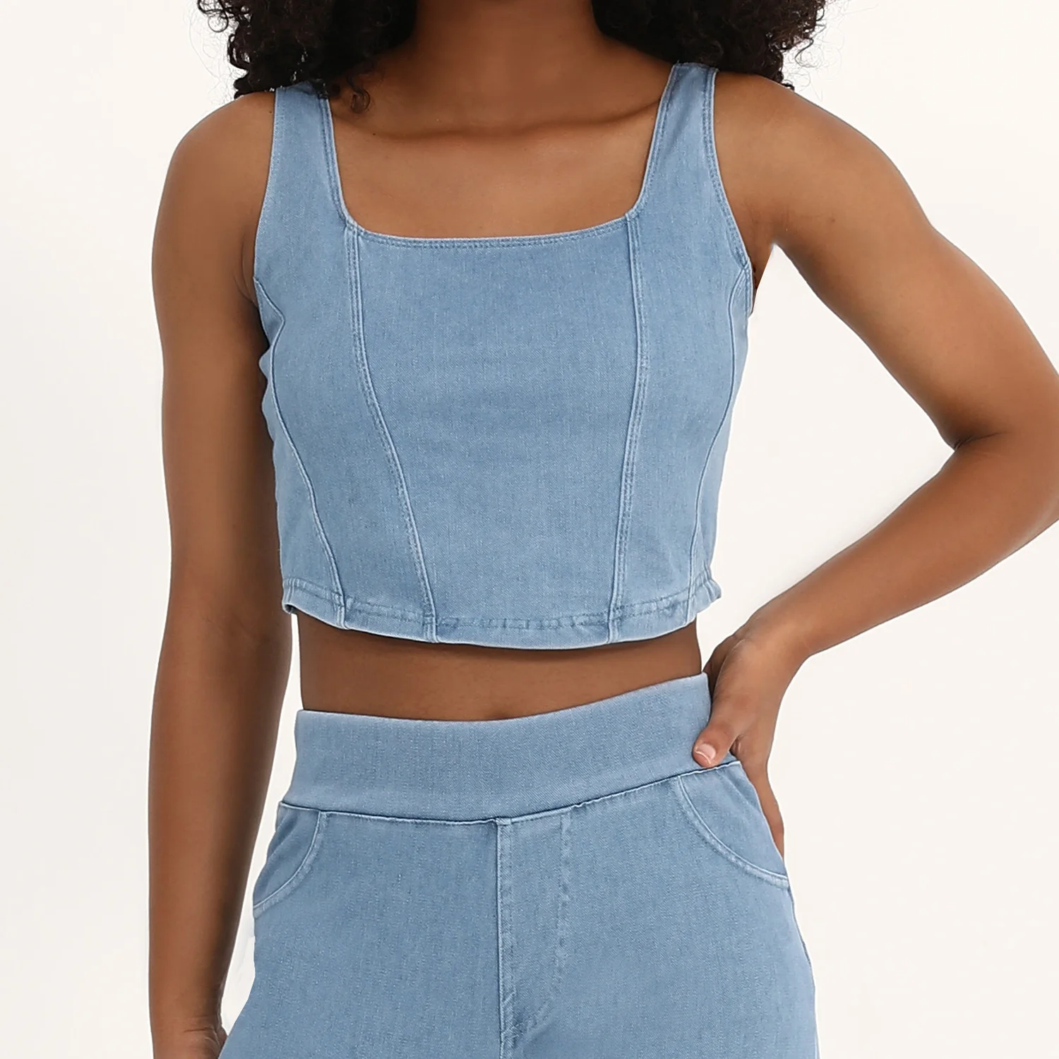 

Жилет для йоги из искусственного денима с широкими бретелями, спортивный дизайн, эффект стройности, эластичный материал, дышащий, быстросохнущий, идеальный.