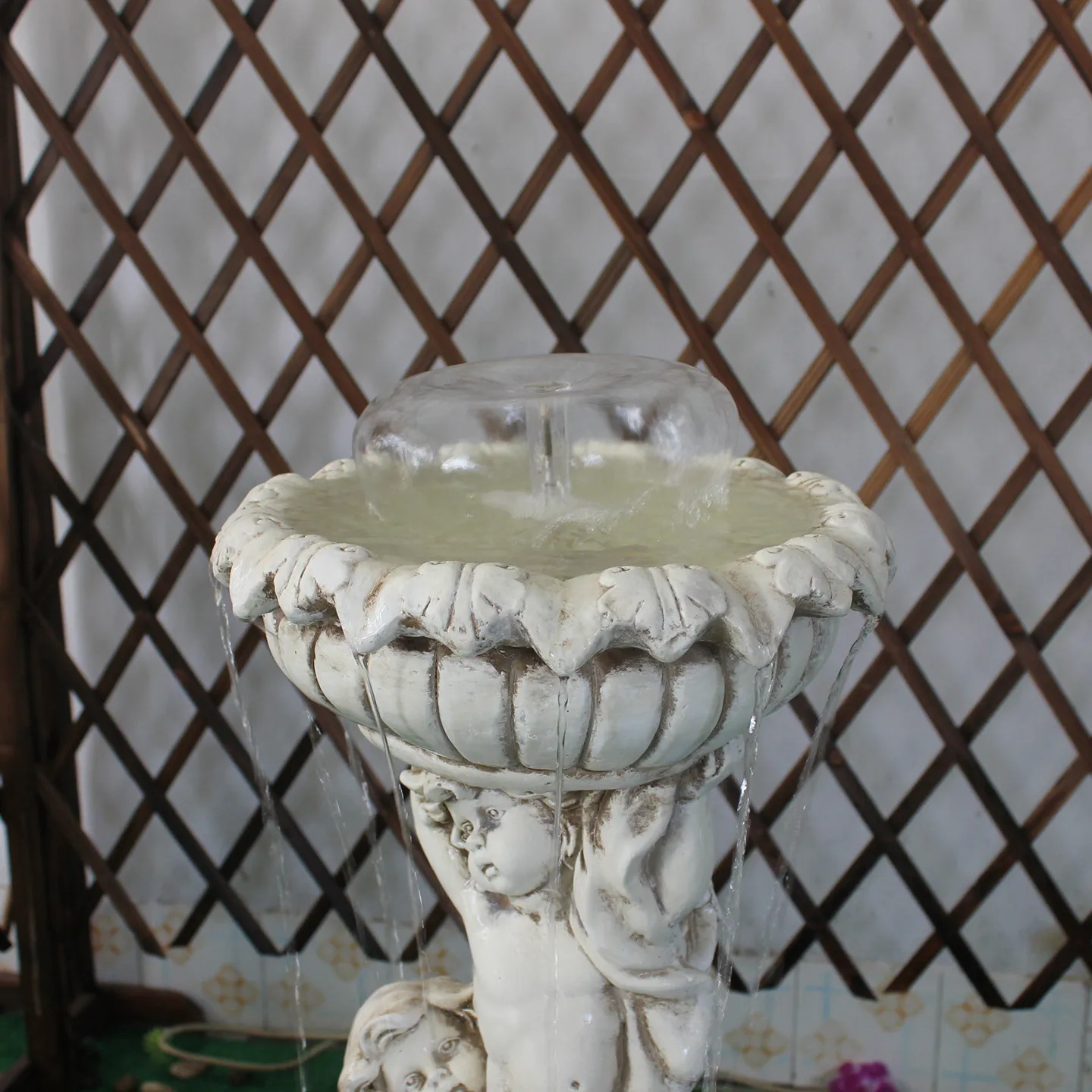 European-style simple floor-to-ceiling three-angel running water fountain sculpture outdoor fish pond creative decoration