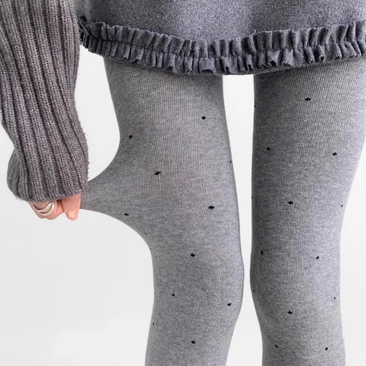 سراويل ضيقة نسائية على شكل جمل كحلي مضادة للتمزق رفيعة للغاية ومريحة للغاية لجميع المواسم من الجلد العاري بجرس سفلي على شكل ملمس خارجي
