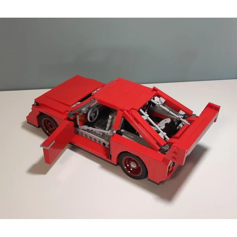 MOC-83735 Nieuw klassiek iconisch rood racewagen bouwstenenmodel, 650 onderdelen, creatief verjaardagsspeelgoedcadeau voor jongens en kinderen