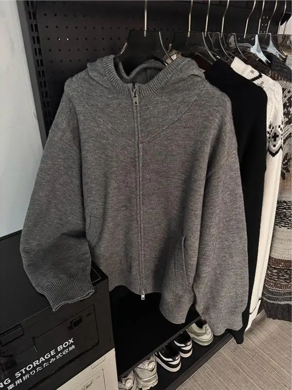 

Мужской вязаный кардиган-худи: осенне-зимняя свободная модель в американском стиле, ретро-дизайн, из полиэстера, повседневный.