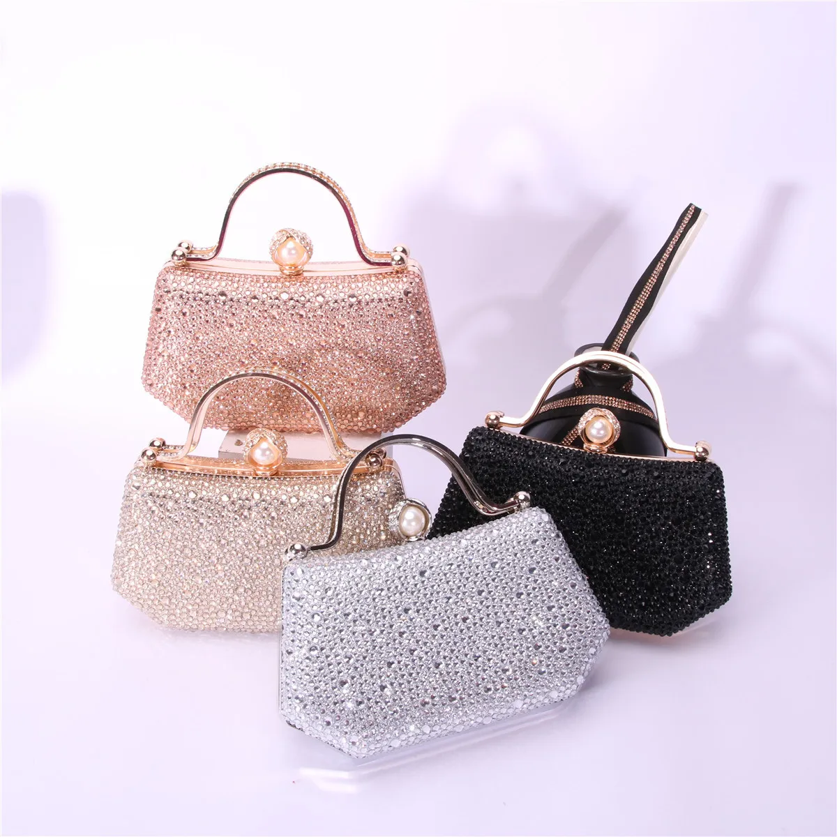 Rhinestones Glittering Gorgeous Clutch Bag Diamonds Shiny Women Handbag Wedding Evening Party Crossbody Bags Lady Top-Handle Bag
