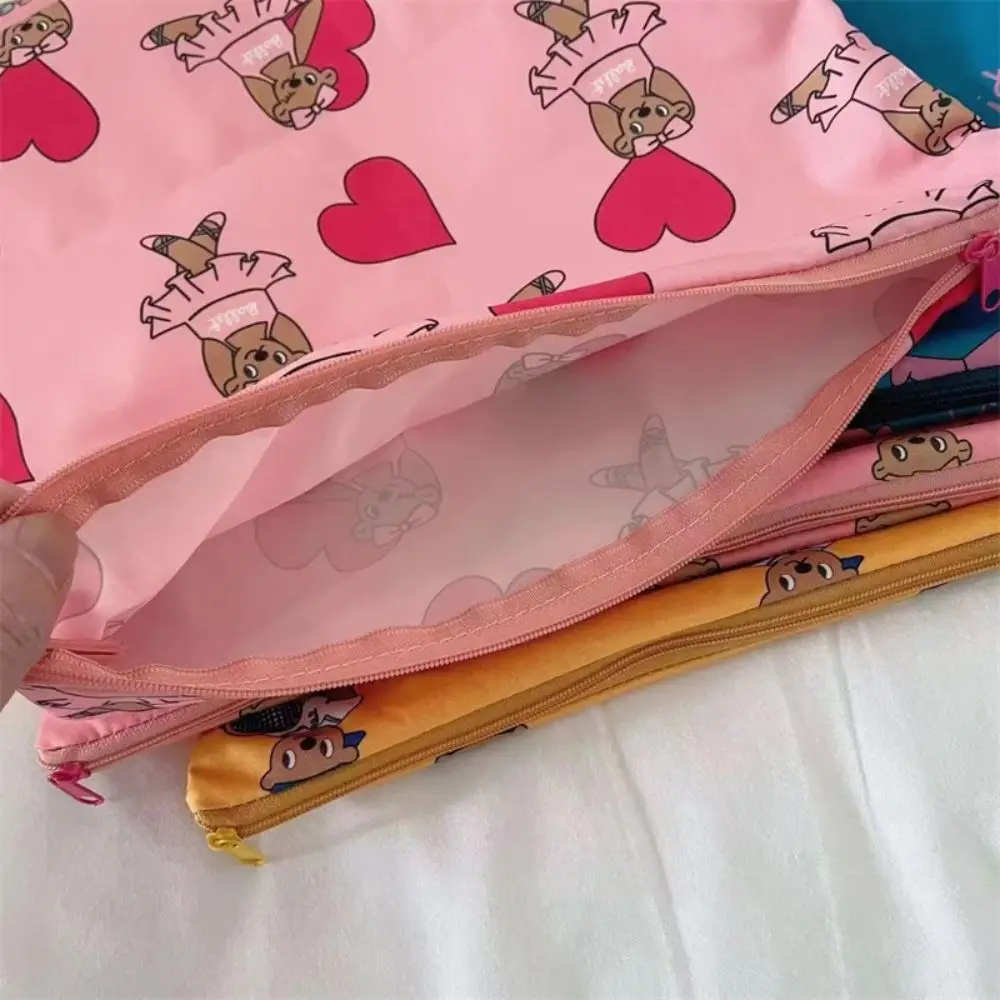 Fashion Kawaii Makeup Bag Large Capacity Cartoon Stationery Bag Bear Pattern Portable Cosmetic Pouch