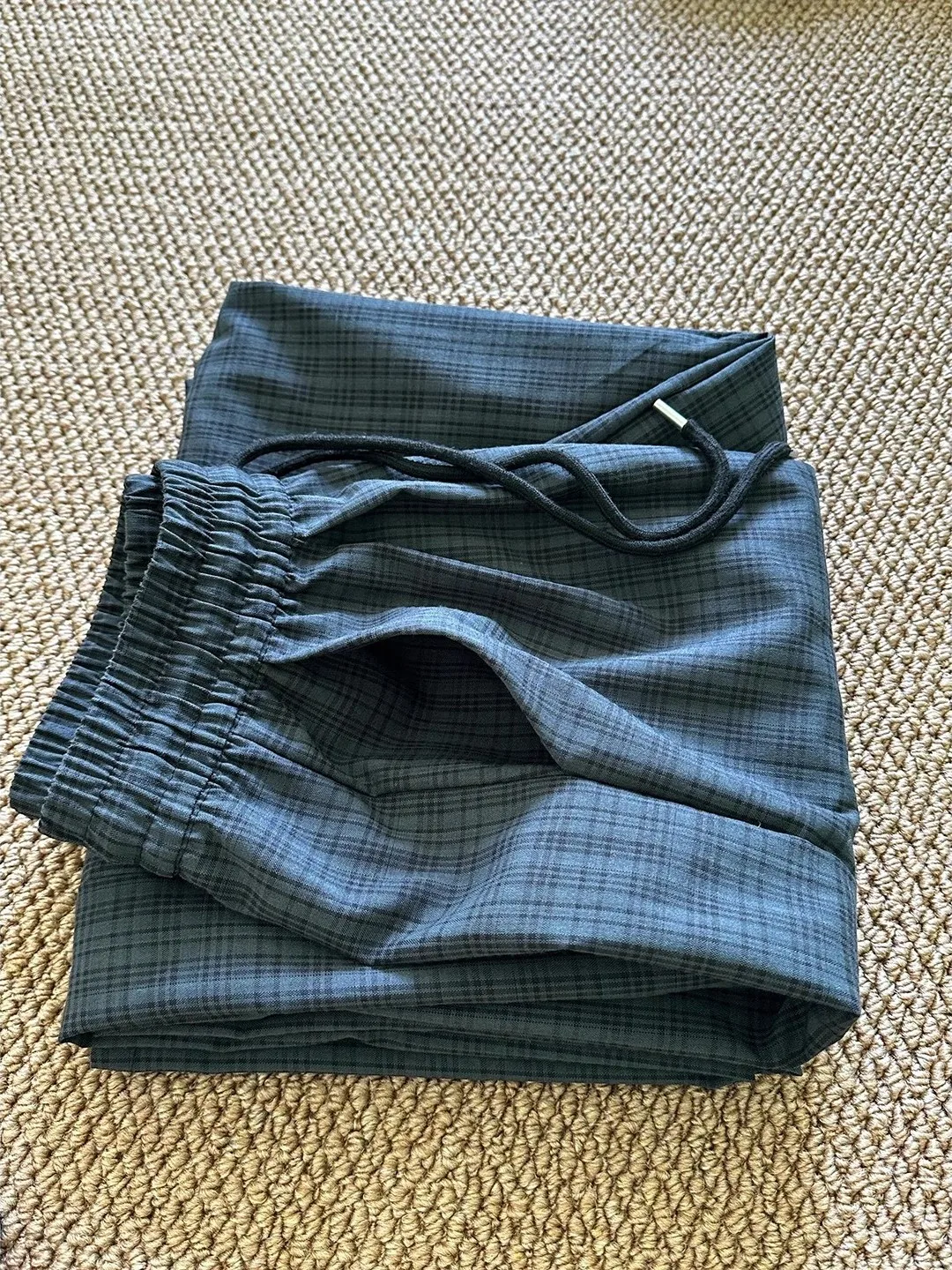 

Мужские летние тонкие висячие широкие повседневные брюки в клетку в американском стиле ретро, свободные прямые спортивные брюки для ленивых