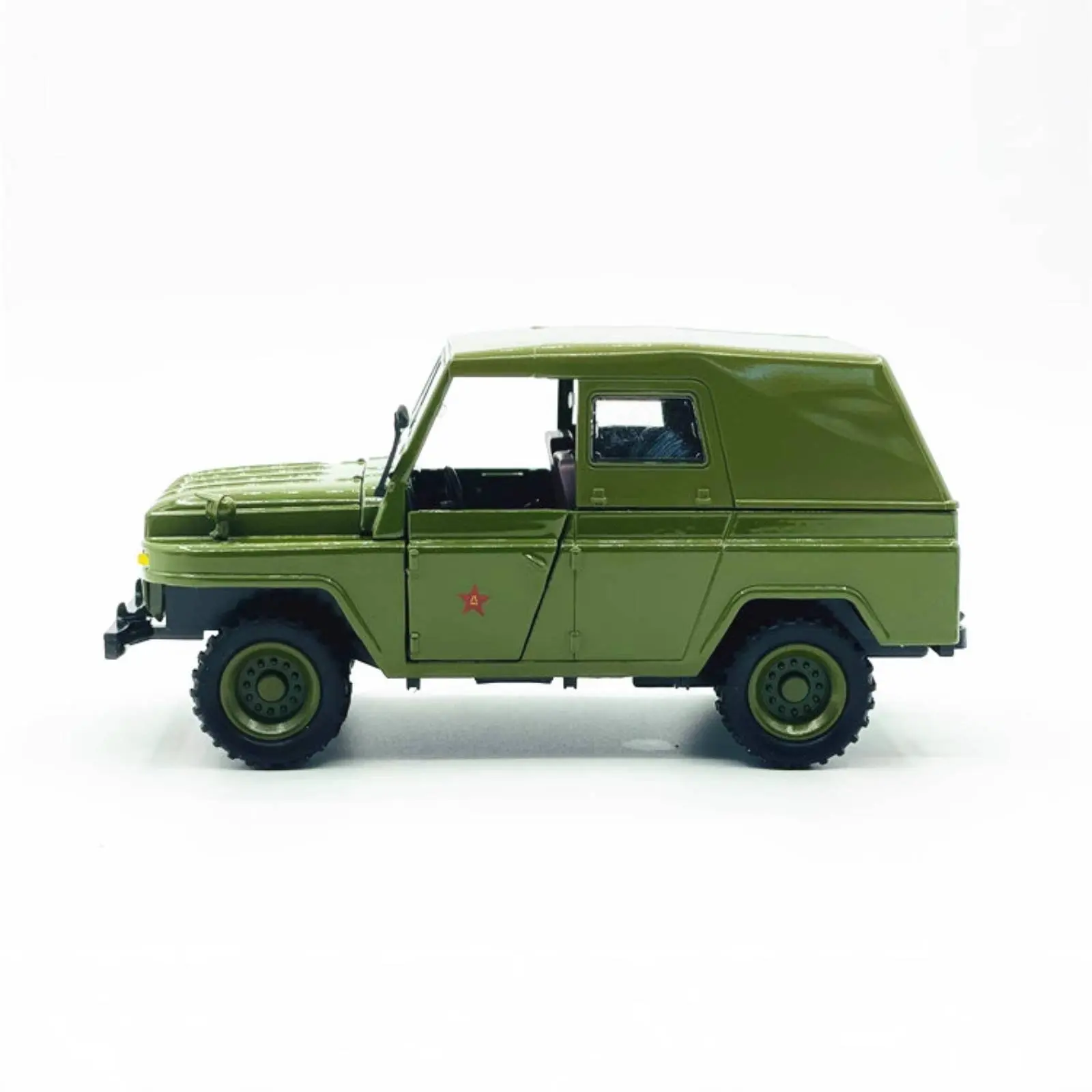 Beijing 212 All-Terrain Car Toy Sound and Glow Effects 1:24 Scale 4x4 Model Diecast 4x4 Pull-Rear Action for Collectors