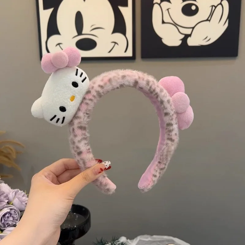 

Kawaii Sanrio HelloKitty, супер милая повязка на голову с леопардовым принтом, подходит для мытья лица и макияжа, подарок для девочек