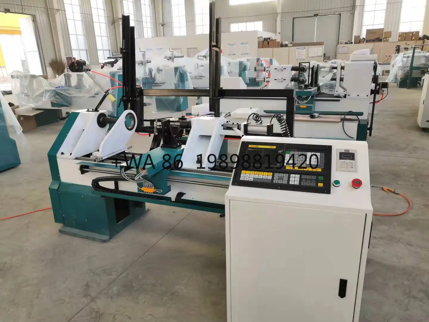 Cnc Wood Turning Lathe Machine with Automatic Loading System New Product Wood Working Machinery