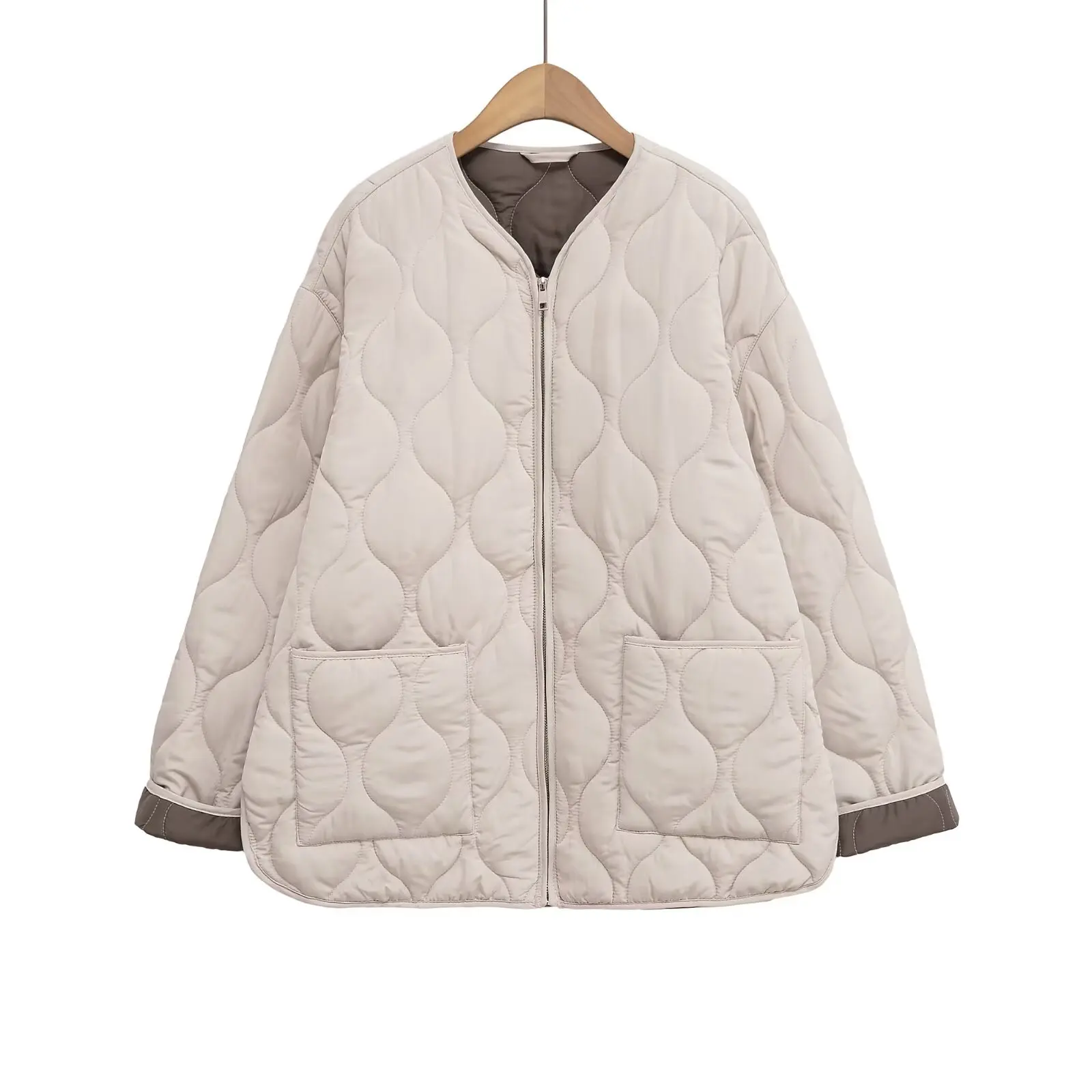 

BSK&TRAF2025 Autumn and Winter New Women's Comfortable Round Neck Long Sleeve Zipper Pocket Quilted Cotton Jacket