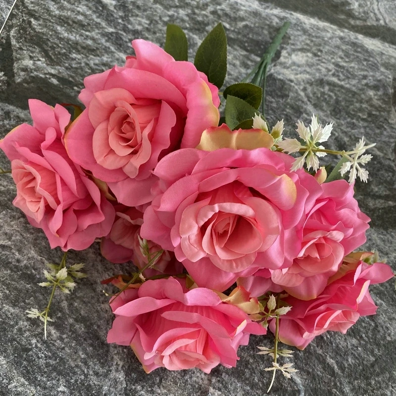 12 cm großer künstlicher Rosenstrauß mit 7 Köpfen – ideal für Hochzeitsdekoration, Partyarrangements und Heimdekoration – Detail 7