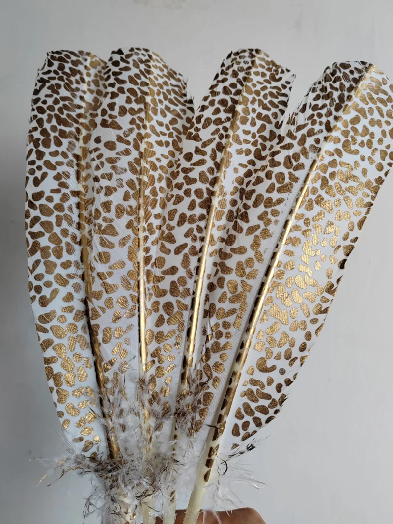 10Pcs/lot!25-30cm Gold Plating Turkey Round Quill feathers,Leopard Turkey Quills for Crafts Plume Headdress Accessories Holiday