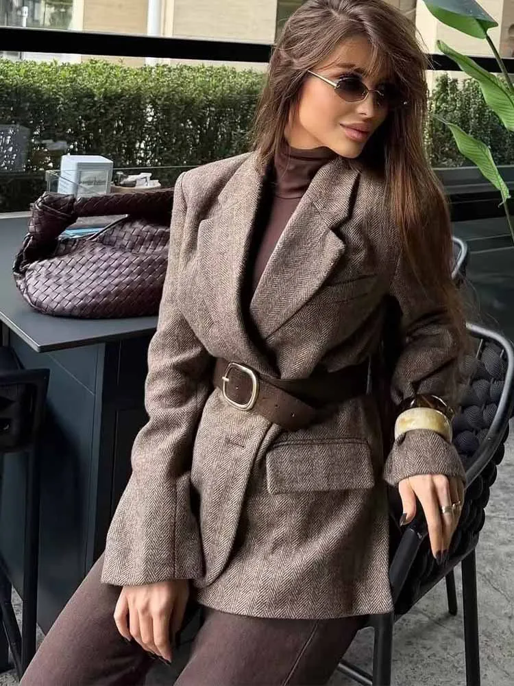 

European and American style winter new fashionable casual women's clothing design with belt herringbone blazer