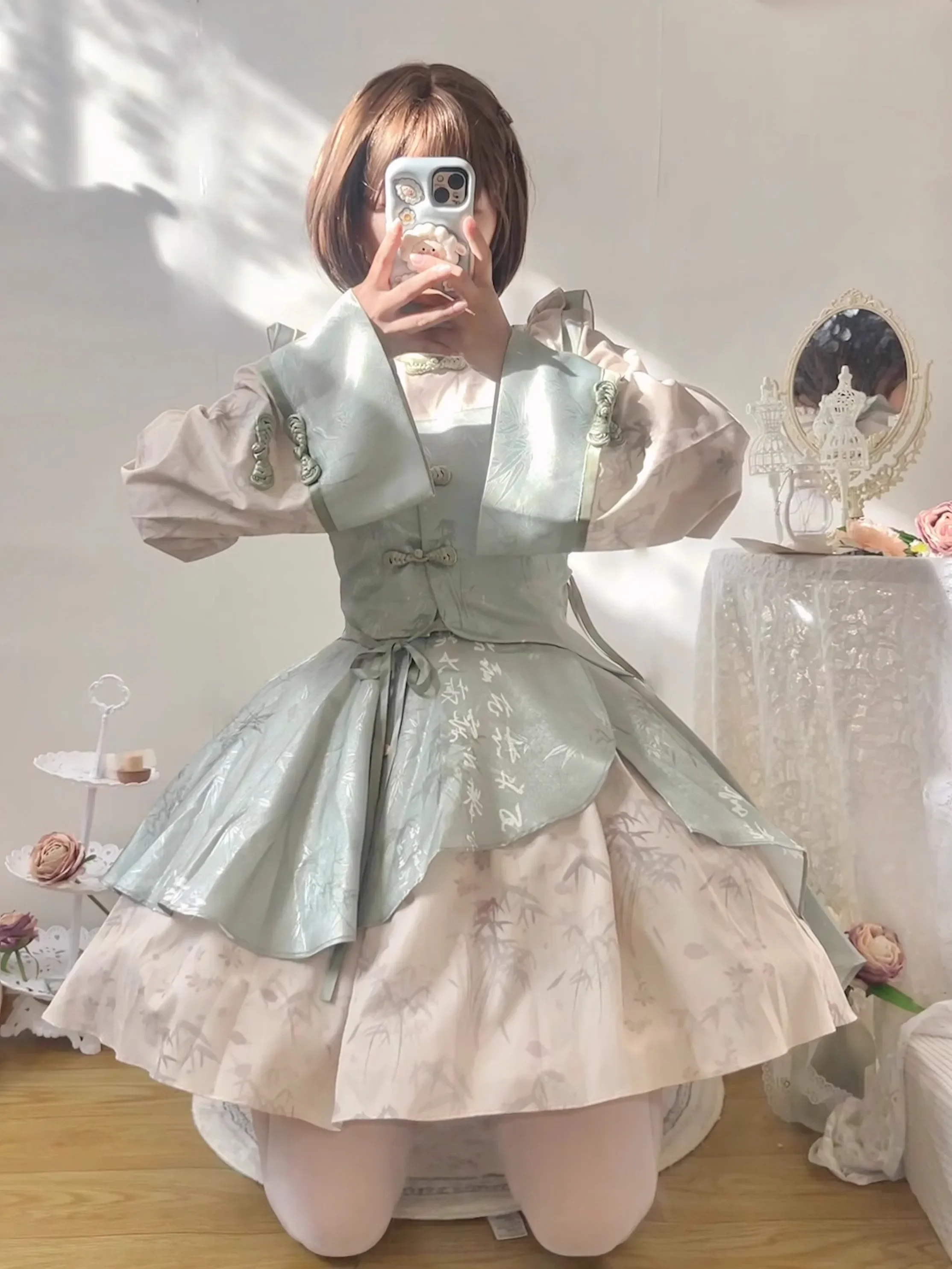 

New Chinese style improved cheongsam lolita small flying sleeve dress lolita cute fluffy national style princess skirt