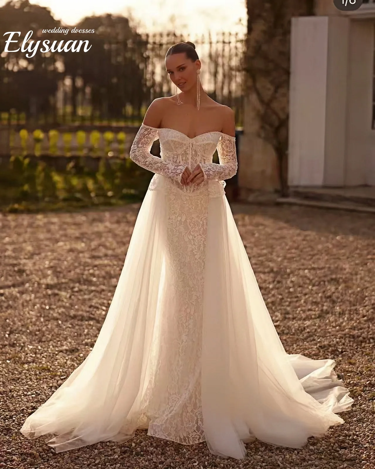 カスタマイズされた新しいモダンなストラップレスネックマーメイドウェディングドレス取り外し可能なトレインレースキャップスリーブベスティドデノビア