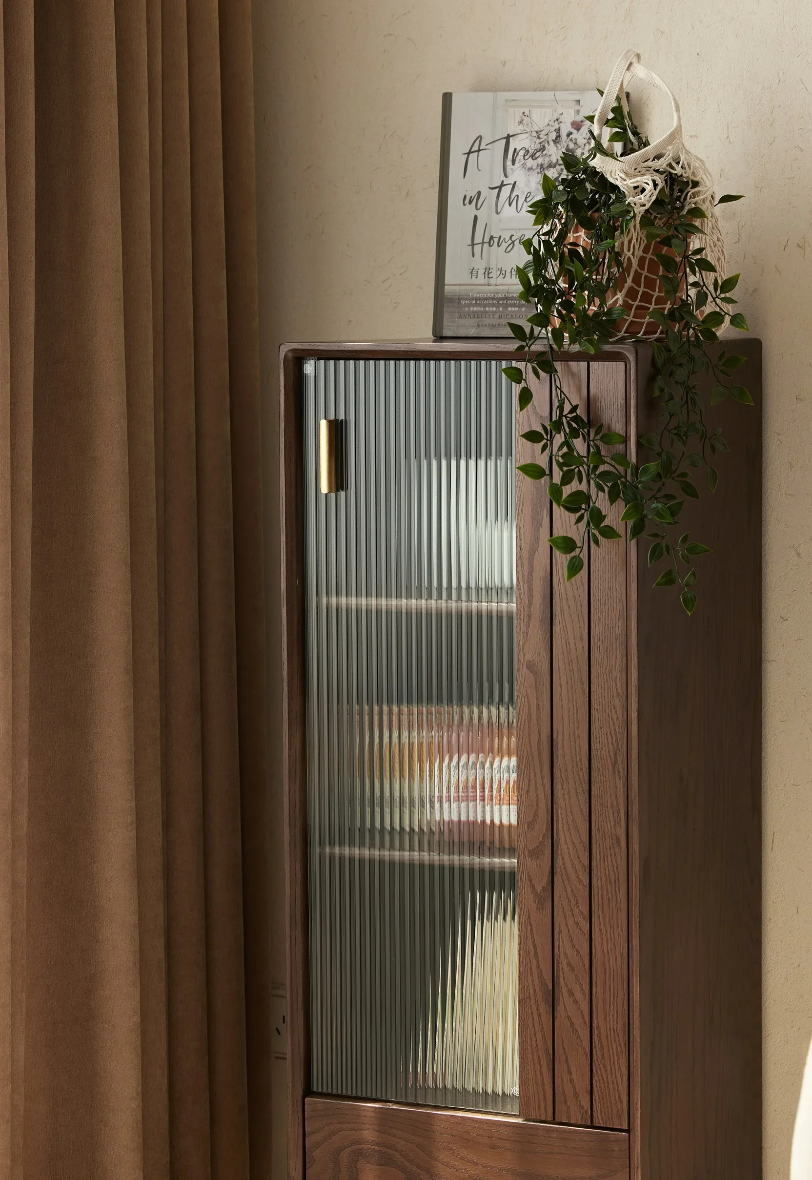 

Furniture Coffee bar Cabinet Station 1 Door Solid Oak Wood Wine Corner Cabinet