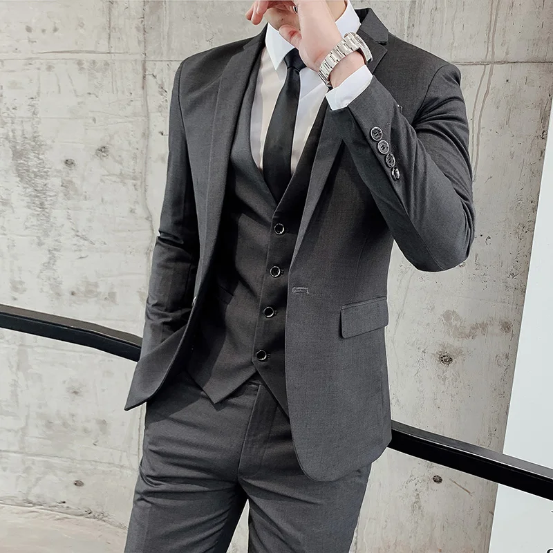 High-quality Men\'s Solid Color Suit (suit + Vest + Trousers) The New Fashion and Handsome Banquet Smart Casual 3/2 Piece Set