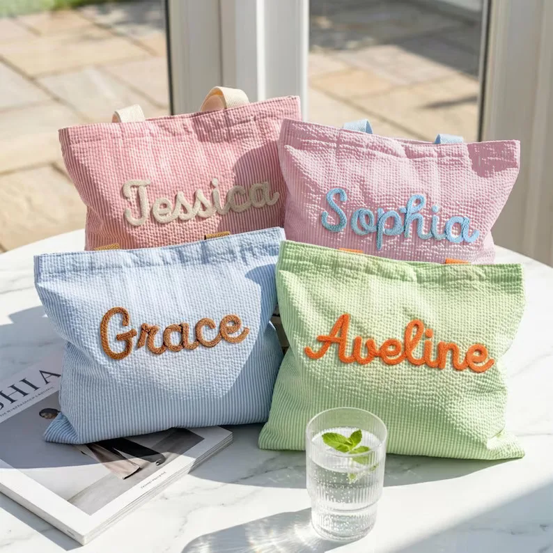 

Персонализированная сумка-тоут с именем из ткани сирсакер, подарок для детей, подарок для невесты, сумки с именем для детей, подарок на День матери