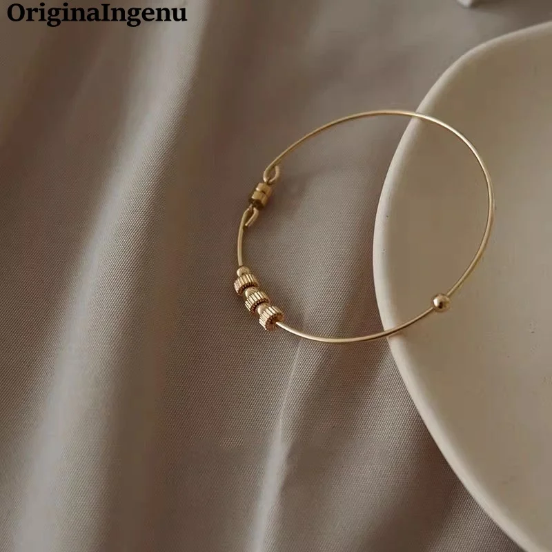 bracelet-personnalise-en-perles-rempli-d'or-14k-fil-fin-de-13mm-empilable-fait-a-la-main-bijoux-resistants-au-ternissement