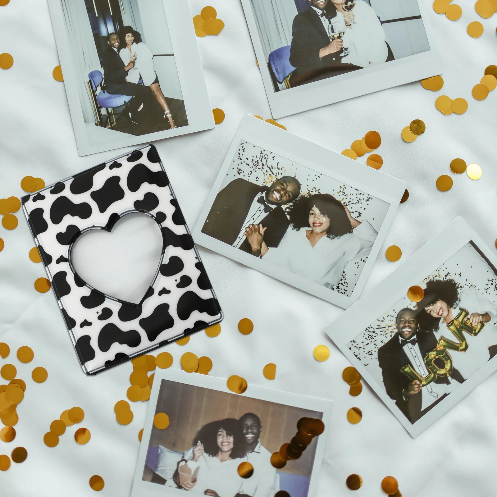 

Heart Hollow Mini Photo Album Small 3 Inch 32 Pockets Transparent Pocket Photo Picture Album Gift for Mothers Day Travel